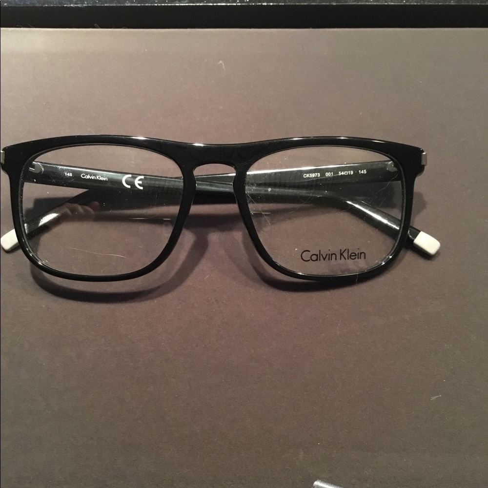 NWOT unisex Calvin Klein plastic eyeglasses